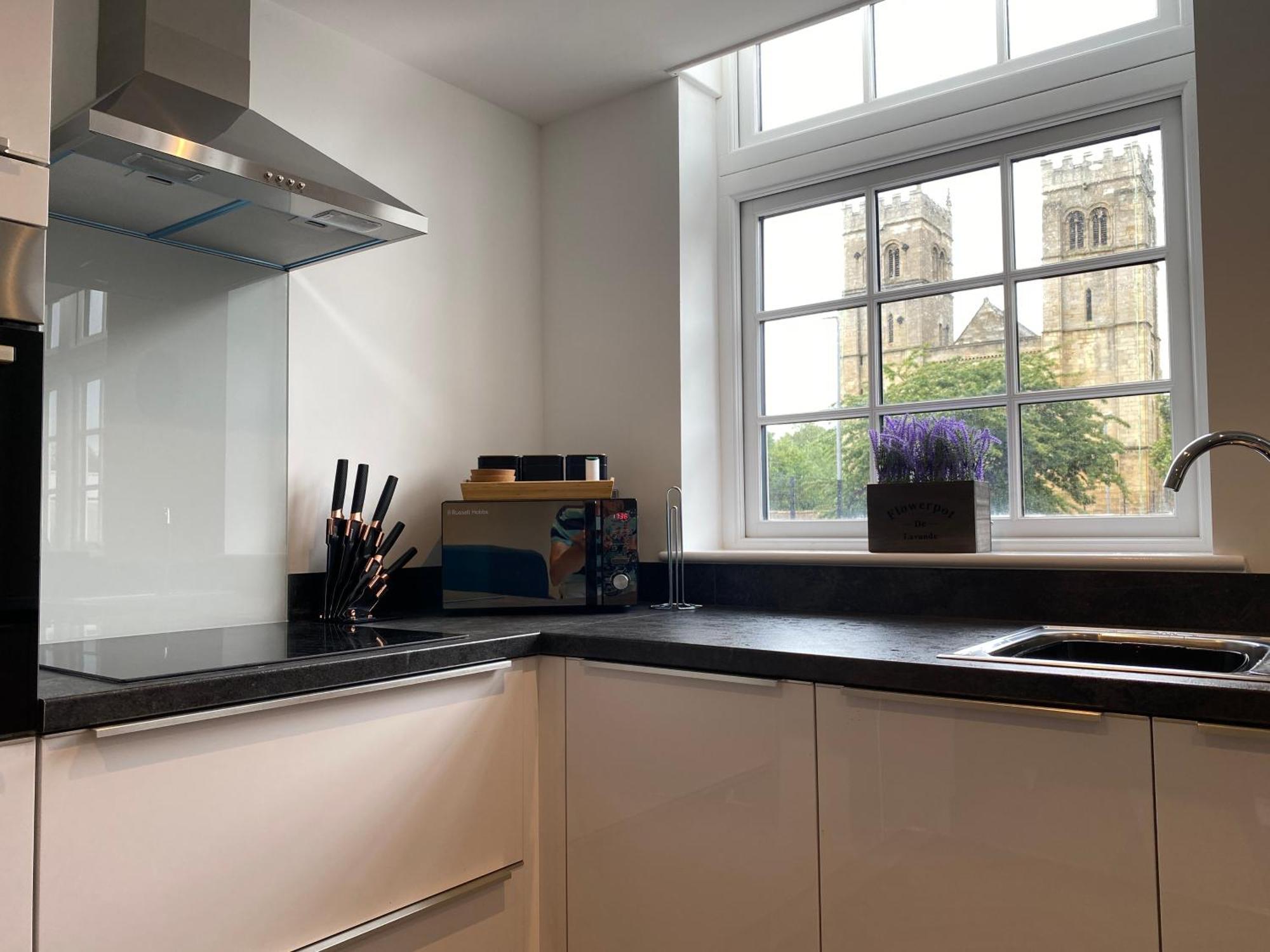 Stylish & Contemporary 2-Bed Townhouse - Parking - Wi-Fi - Netflix Apartment Worksop Luaran gambar