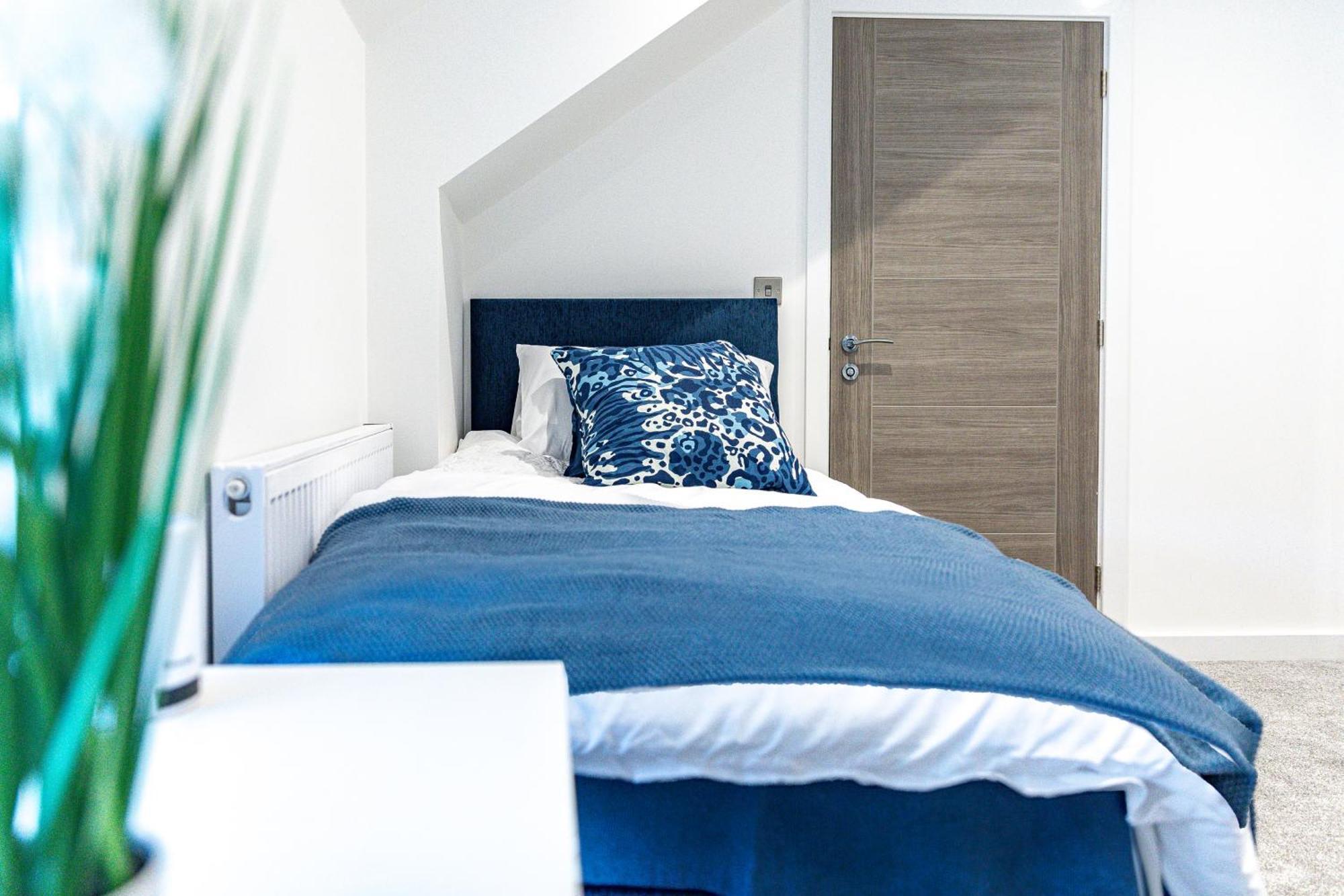 Stylish & Contemporary 2-Bed Townhouse - Parking - Wi-Fi - Netflix Apartment Worksop Luaran gambar