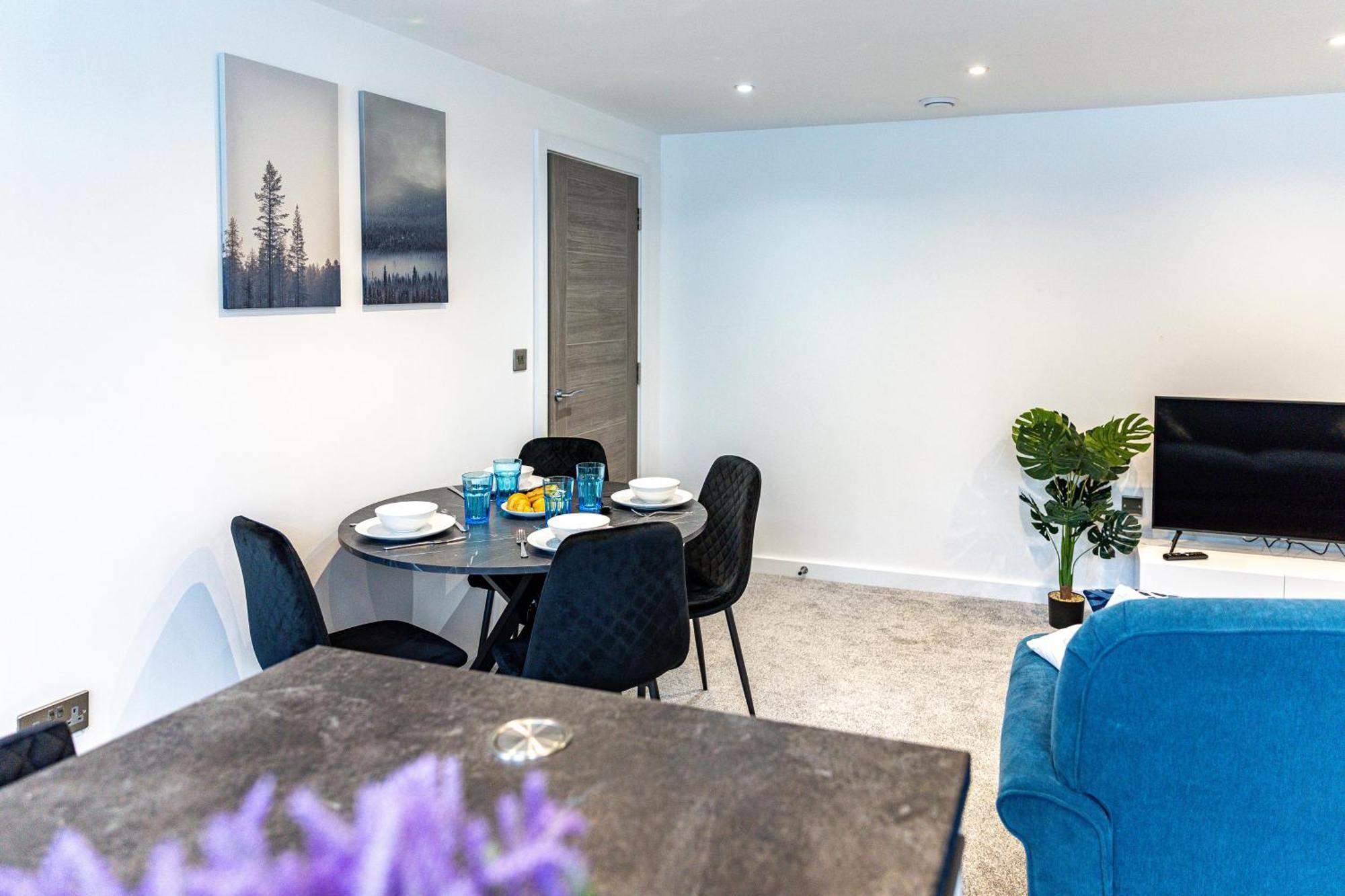 Stylish & Contemporary 2-Bed Townhouse - Parking - Wi-Fi - Netflix Apartment Worksop Luaran gambar